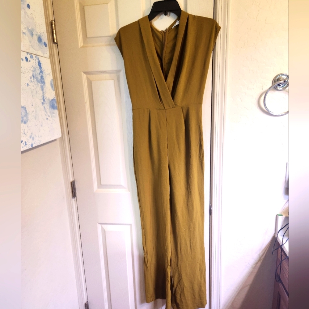 Nine West Olive green Dolman sleeveless jumpsuit XS